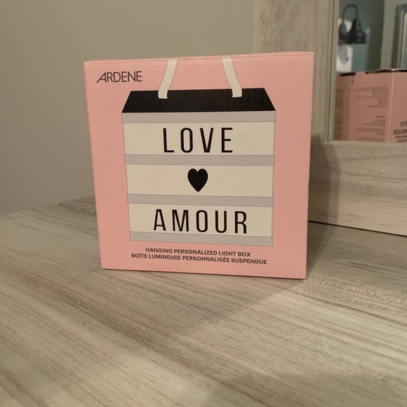 Letter light box - Picture 1 of 2